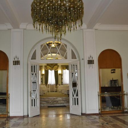 Hotel Triumf Бухарест Екстер'єр фото