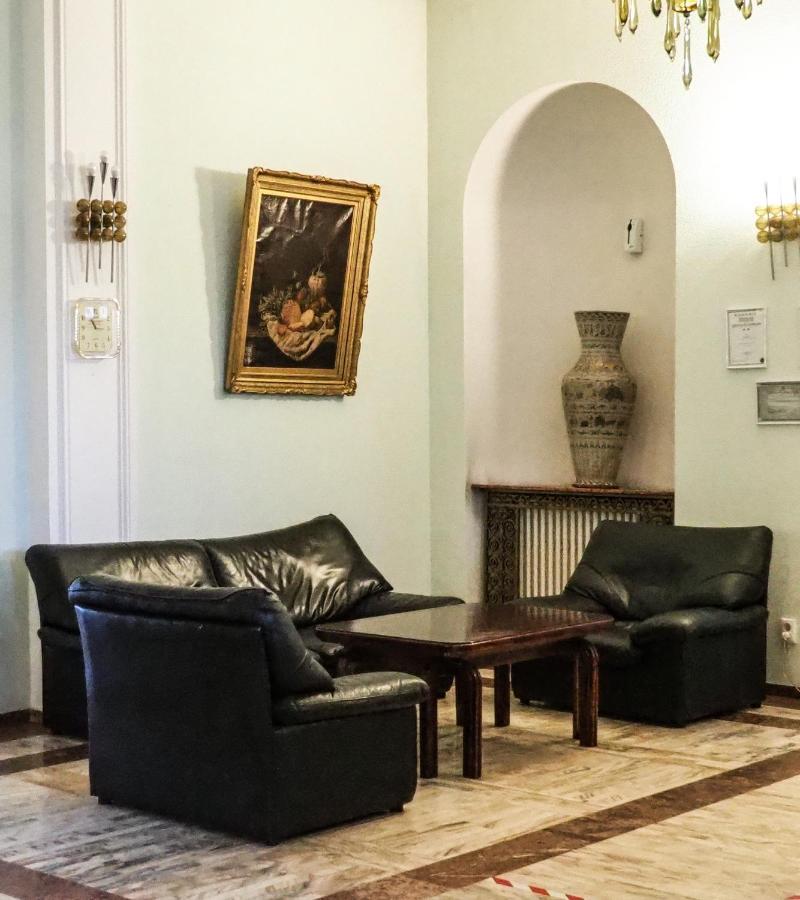 Hotel Triumf Бухарест Екстер'єр фото