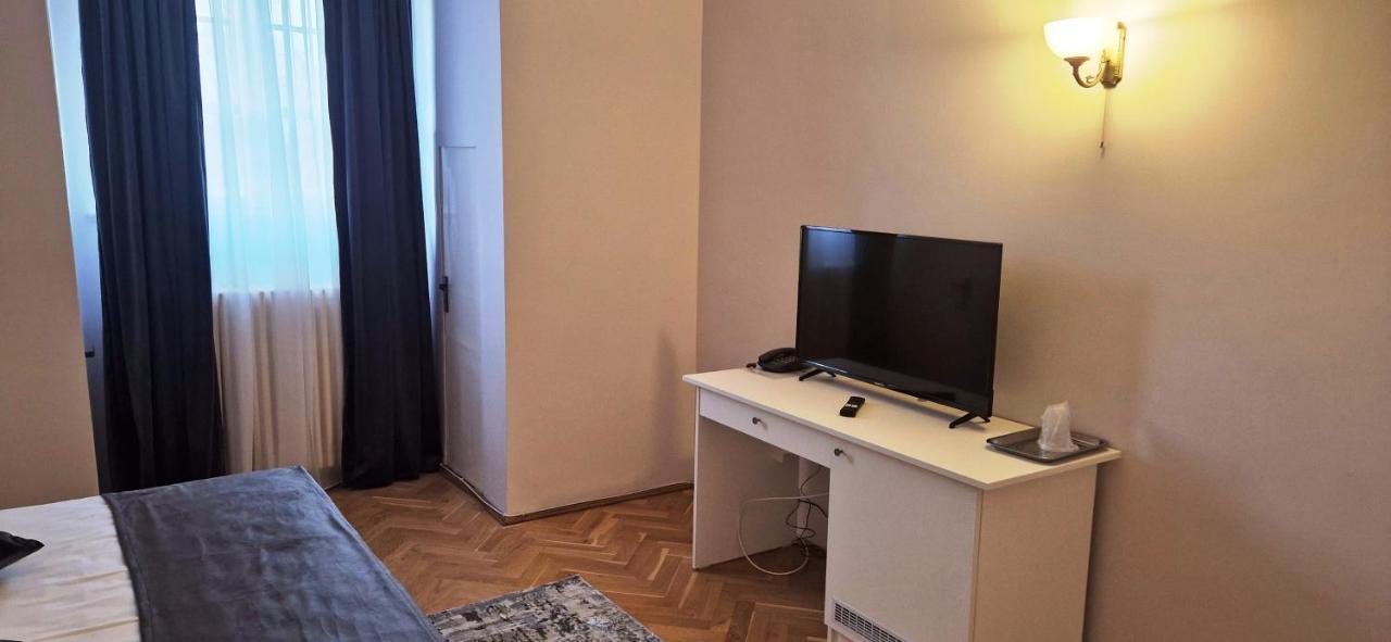 Hotel Triumf Бухарест Екстер'єр фото